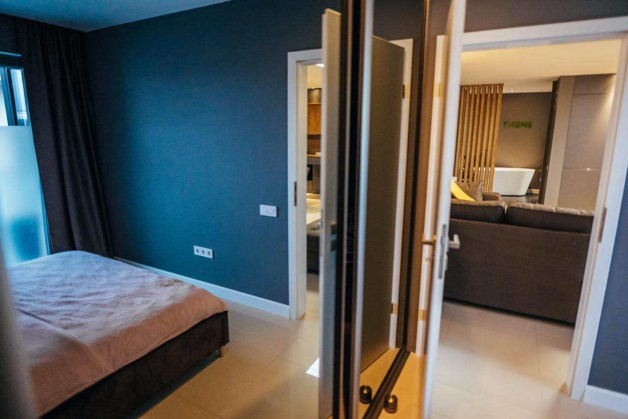 Thome Arena Residence Cluj Napoca Bagian luar foto